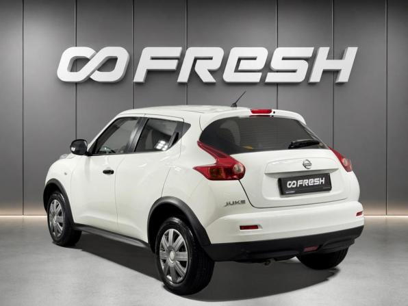 Nissan Juke I с пробегом 2012 года, цена 975 000 рублей, 139408 км, внедорожник, Автокод Объявления