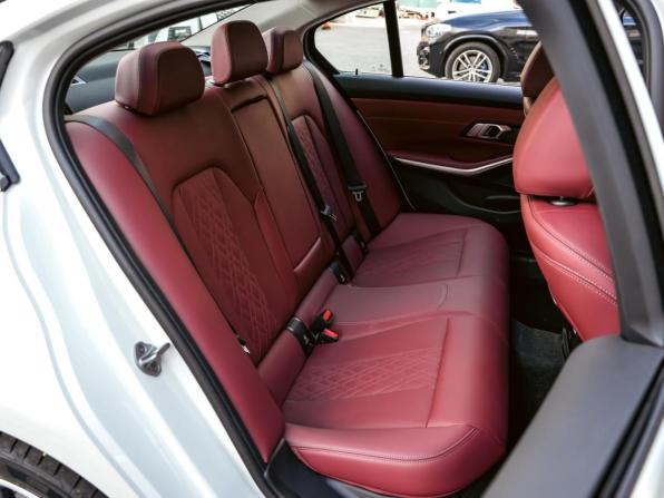 BMW 3 серии VII (G2x) Рестайлинг 2 с пробегом 2025 года, цена 5 415 000 рублей, 255 км, седан, Автокод Объявления