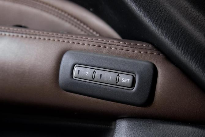 Infiniti JX с пробегом 2013 года, цена 1 880 000 рублей, 226000 км, внедорожник, Автокод Объявления