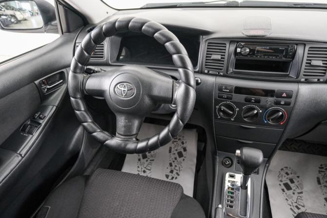 Toyota Corolla IX (E120 E130) Рестайлинг с пробегом 2006 года, цена 799 000 рублей, 233000 км, хэтчбек, Автокод Объявления