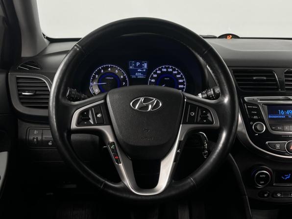 Hyundai Solaris I Рестайлинг с пробегом 2014 года, цена 1 035 200 рублей, 69433 км, седан, Автокод Объявления