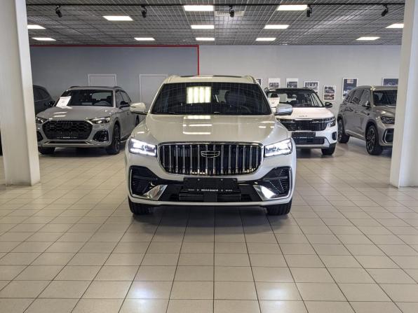Geely Monjaro I Рестайлинг 2 с пробегом 2026 года, цена 4 399 500 рублей, 10 км, внедорожник, Автокод Объявления
