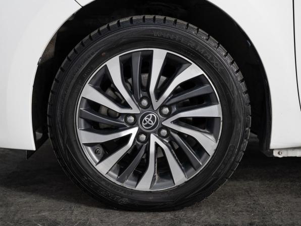 Toyota Corolla XII (E210) с пробегом 2019 года, цена 1 830 000 рублей, 28100 км, седан, Автокод Объявления