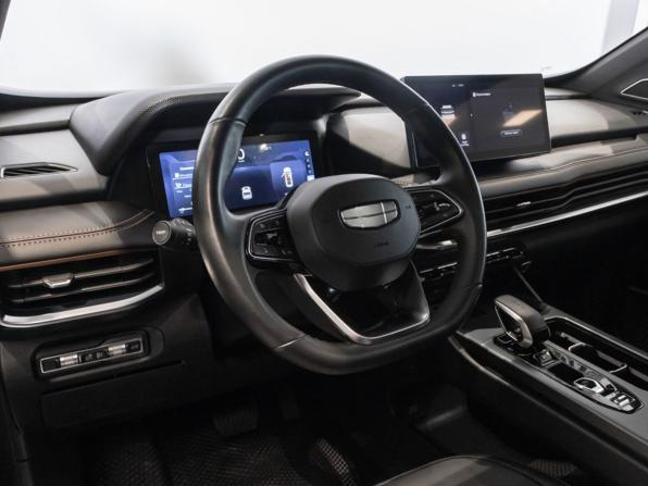 Geely Okavango I Рестайлинг с пробегом 2023 года, цена 2 679 658 рублей, 59192 км, внедорожник, Автокод Объявления