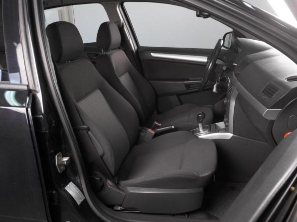Opel Astra H Рестайлинг с пробегом 2011 года, цена 539 000 рублей, 252100 км, хэтчбек, Автокод Объявления