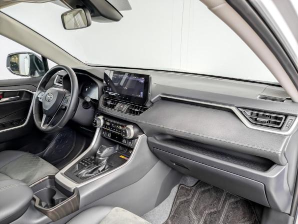 Toyota RAV4 V (XA50) с пробегом 2024 года, цена 3 950 000 рублей, 14359 км, внедорожник, Автокод Объявления
