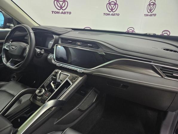 Geely Atlas Pro с пробегом 2023 года, цена 1 988 000 рублей, 54298 км, внедорожник, Автокод Объявления