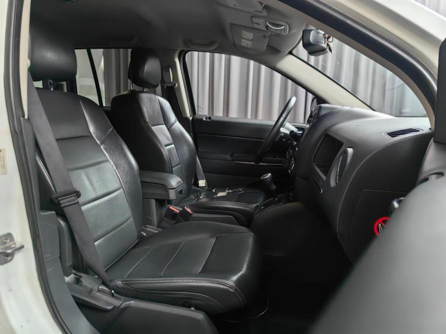 Jeep Compass I Рестайлинг Москва  - изображение 8