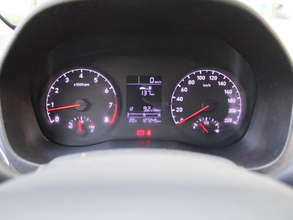 Hyundai Solaris II с пробегом 2018 года, цена 1 285 000 рублей, 127000 км, седан, Автокод Объявления