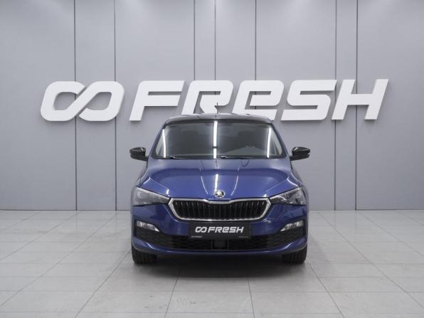 Skoda Rapid II с пробегом 2021 года, цена 1 999 000 рублей, 55409 км, лифтбек, Автокод Объявления
