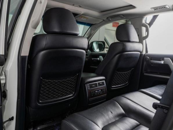 Toyota Land Cruiser 200 Series Рестайлинг 2 с пробегом 2018 года, цена 6 839 000 рублей, 176053 км, внедорожник, Автокод Объявления