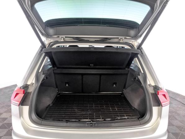 Volkswagen Tiguan II с пробегом 2019 года, цена 2 690 000 рублей, 73109 км, внедорожник, Автокод Объявления
