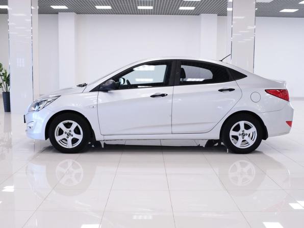 Hyundai Solaris I Рестайлинг с пробегом 2016 года, цена 725 000 рублей, 126394 км, седан, Автокод Объявления