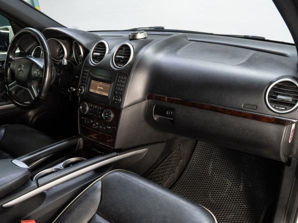 Mercedes-Benz M-Класс II (W164) Рестайлинг с пробегом 2011 года, цена 1 999 000 рублей, 184956 км, внедорожник, Автокод Объявления