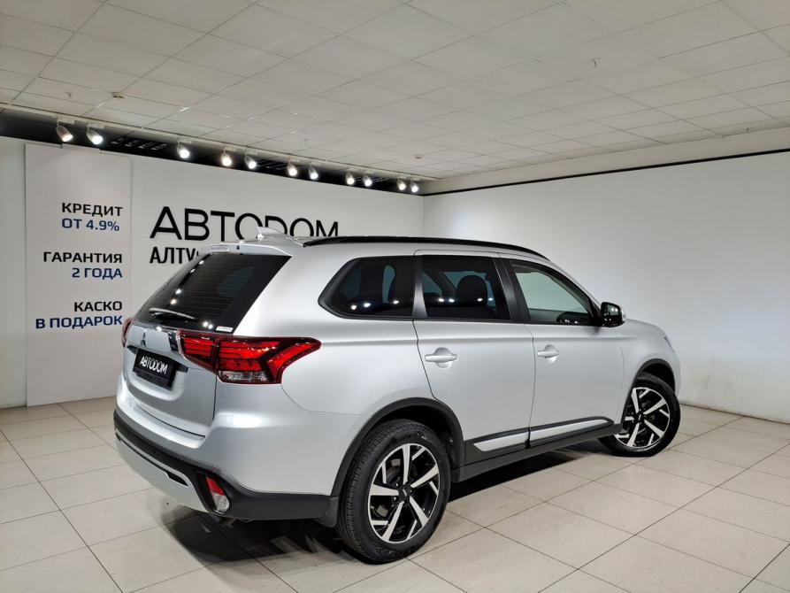 Mitsubishi Outlander III Рестайлинг 3 Москва  - изображение 6