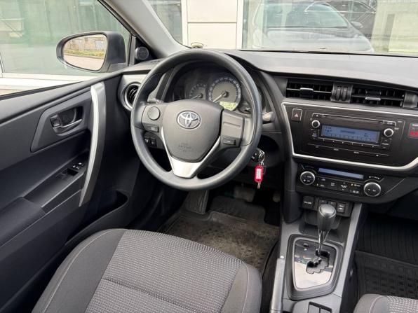 Toyota Auris II с пробегом 2013 года, цена 1 295 000 рублей, 90000 км, хэтчбек, Автокод Объявления