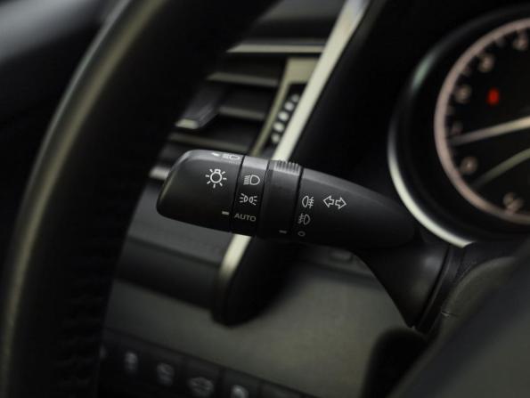Toyota Camry VIII (XV70) Рестайлинг с пробегом 2021 года, цена 3 700 000 рублей, 44919 км, седан, Автокод Объявления