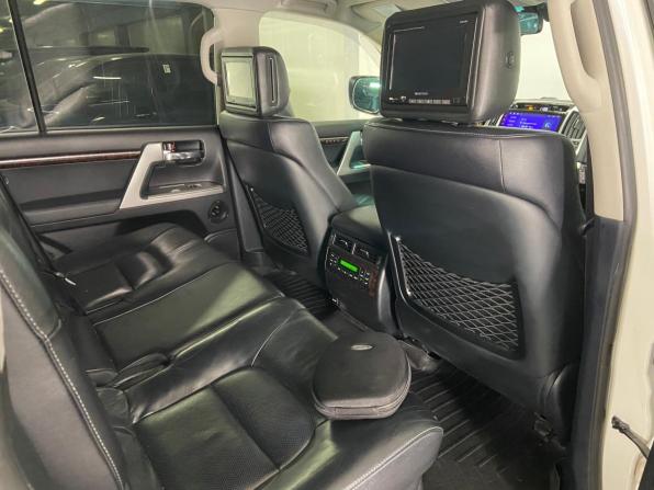 Toyota Land Cruiser 200 Series Рестайлинг 1 с пробегом 2012 года, цена 3 750 000 рублей, 201723 км, внедорожник, Автокод Объявления