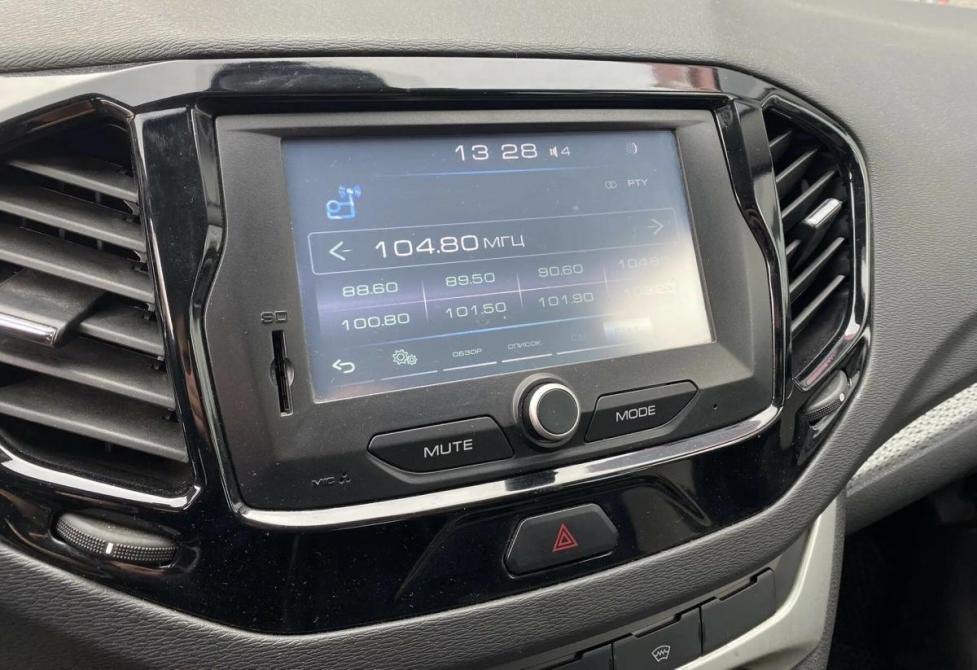 Lada (ВАЗ) Vesta I Набережные Челны  - изображение 11