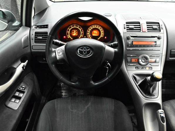 Toyota Auris I с пробегом 2008 года, цена 550 000 рублей, 209155 км, хэтчбек, Автокод Объявления