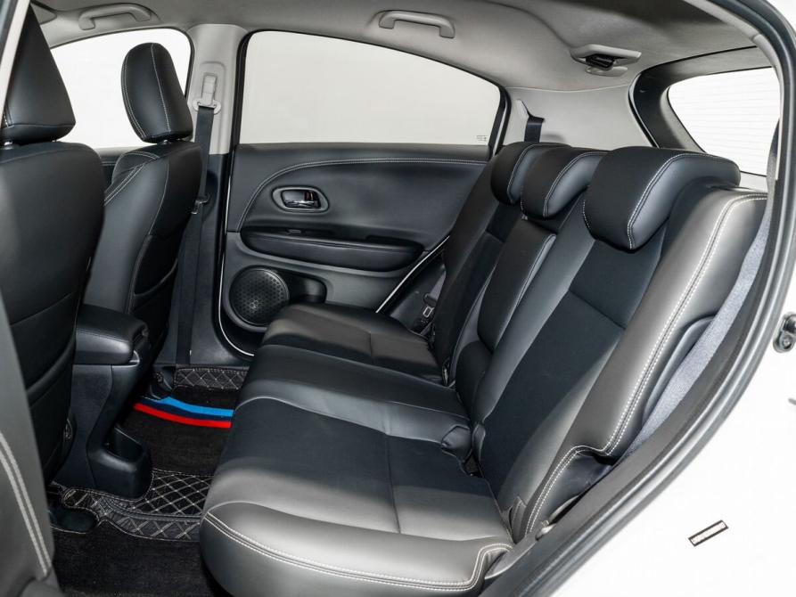 Honda Vezel I Рестайлинг Чита  - изображение 6