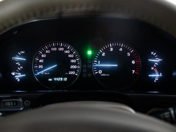 Toyota Land Cruiser 100 Series Рестайлинг 1 с пробегом 2005 года, цена 2 018 500 рублей, 442910 км, внедорожник, Автокод Объявления