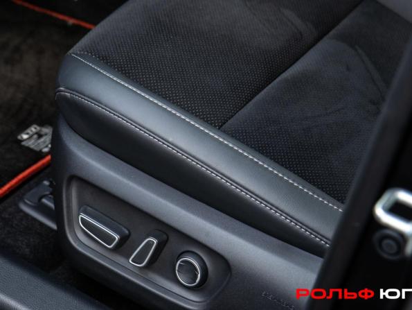 Toyota Camry IX (XV80) China Market с пробегом 2025 года, цена 4 057 500 рублей, 2143 км, седан, Автокод Объявления