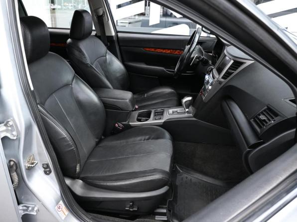 Subaru Legacy V Рестайлинг с пробегом 2012 года, цена 1 390 000 рублей, 142682 км, седан, Автокод Объявления