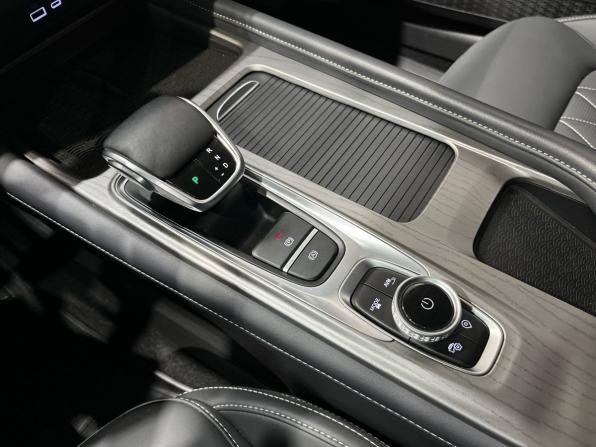 Chery Arrizo 8 с пробегом 2023 года, цена 1 650 000 рублей, 76436 км, седан, Автокод Объявления