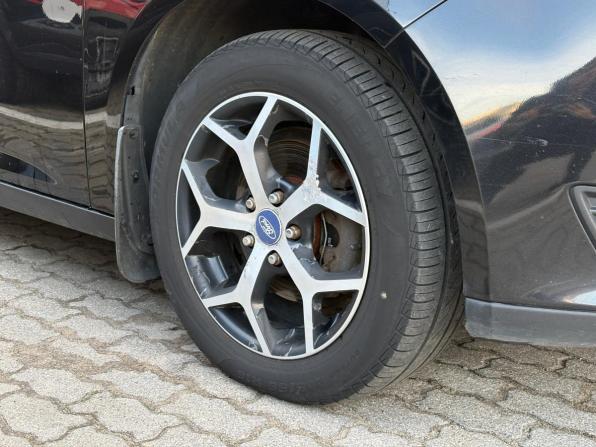 Ford Focus III Рестайлинг с пробегом 2015 года, цена 1 055 000 рублей, 112117 км, седан, Автокод Объявления