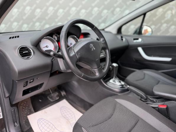 Peugeot 408 I с пробегом 2012 года, цена 570 000 рублей, 165000 км, седан, Автокод Объявления