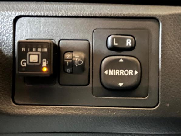 Toyota Verso I с пробегом 2012 года, цена 999 000 рублей, 319969 км, компактвэн, Автокод Объявления
