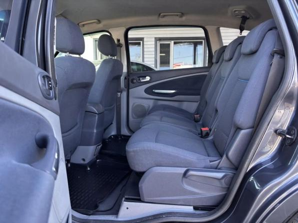 Ford S-MAX I с пробегом 2008 года, цена 740 000 рублей, 232135 км, минивэн, Автокод Объявления
