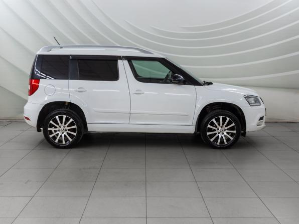 Skoda Yeti I Рестайлинг с пробегом 2016 года, цена 1 248 000 рублей, 130543 км, внедорожник, Автокод Объявления