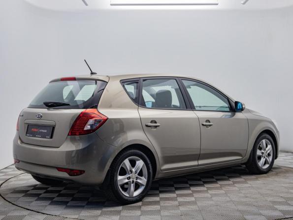 Kia Ceed I Рестайлинг с пробегом 2011 года, цена 850 000 рублей, 143774 км, хэтчбек, Автокод Объявления
