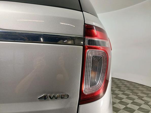 Ford Explorer V с пробегом 2012 года, цена 1 299 000 рублей, 290000 км, внедорожник, Автокод Объявления