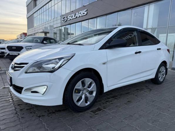 Hyundai Solaris I Рестайлинг с пробегом 2015 года, цена 887 250 рублей, 129445 км, седан, Автокод Объявления