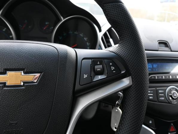Chevrolet Cruze I Рестайлинг с пробегом 2013 года, цена 809 000 рублей, 175884 км, седан, Автокод Объявления