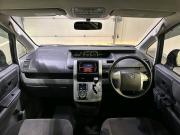 Toyota Voxy II (R70) Новосибирск  - изображение 41