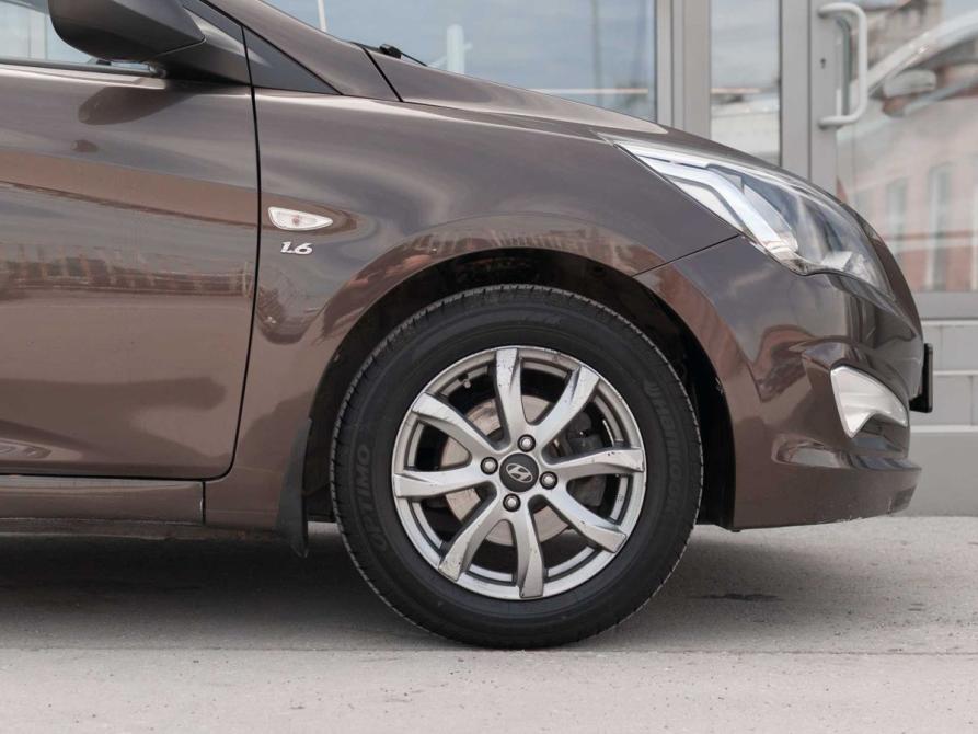 Hyundai Solaris I Рестайлинг Новосибирск  - изображение 9