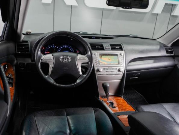 Toyota Camry VI (XV40) Рестайлинг с пробегом 2010 года, цена 1 390 000 рублей, 153963 км, седан, Автокод Объявления