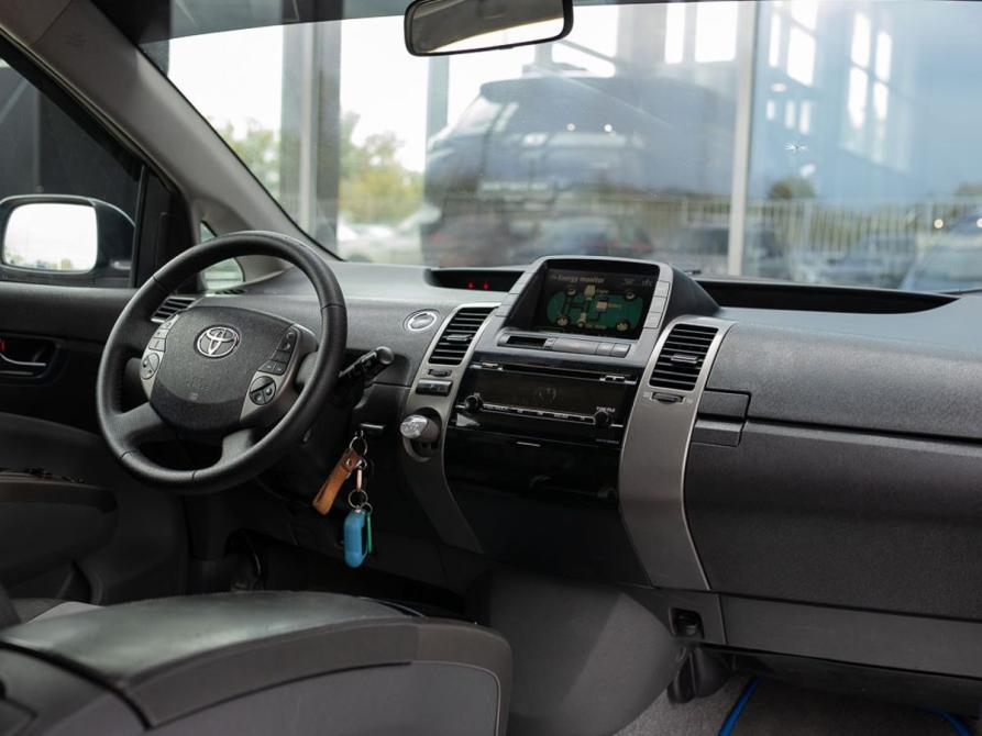 Toyota Prius II Рестайлинг (XW20) Новосибирск  - изображение 10