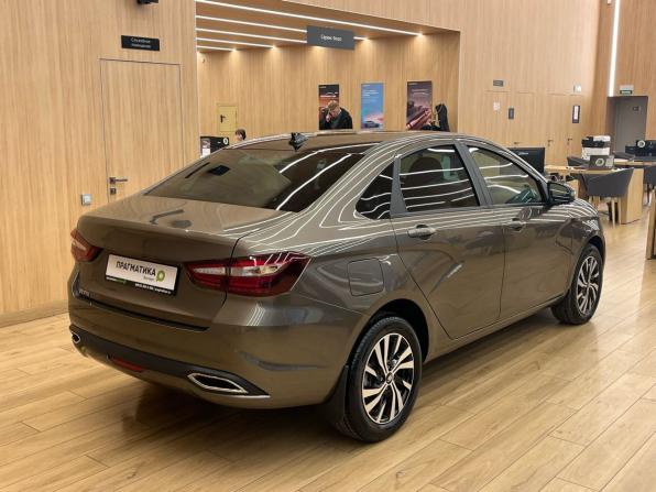 Lada (ВАЗ) Vesta I Рестайлинг (NG) с пробегом 2025 года, цена 1 649 000 рублей, 7700 км, седан, Автокод Объявления