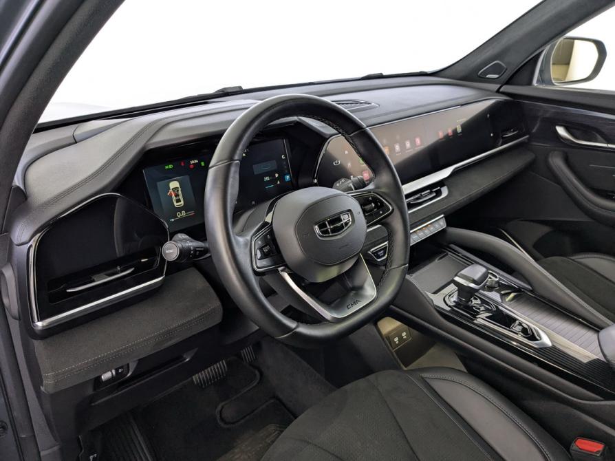 Geely Monjaro I Москва  - изображение 16