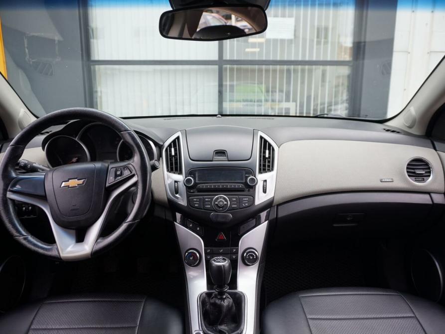 Chevrolet Cruze I Рестайлинг Москва  - изображение 12