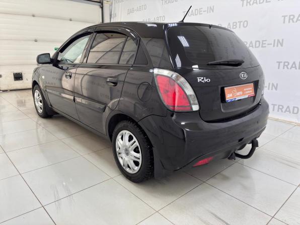 Kia Rio II Рестайлинг с пробегом 2010 года, цена 410 000 рублей, 205000 км, хэтчбек, Автокод Объявления