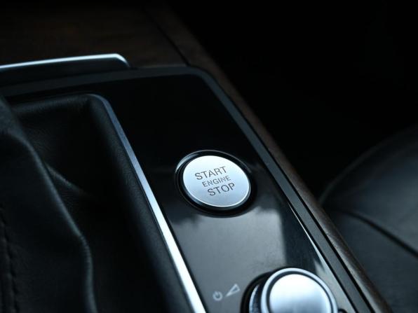 Audi A6 IV (C7) с пробегом 2011 года, цена 1 249 000 рублей, 247573 км, седан, Автокод Объявления