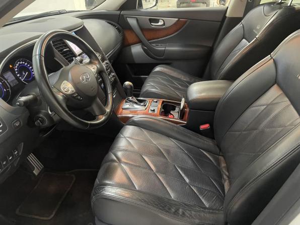 Infiniti FX II (S51) Рестайлинг с пробегом 2012 года, цена 1 970 000 рублей, 115592 км, внедорожник, Автокод Объявления