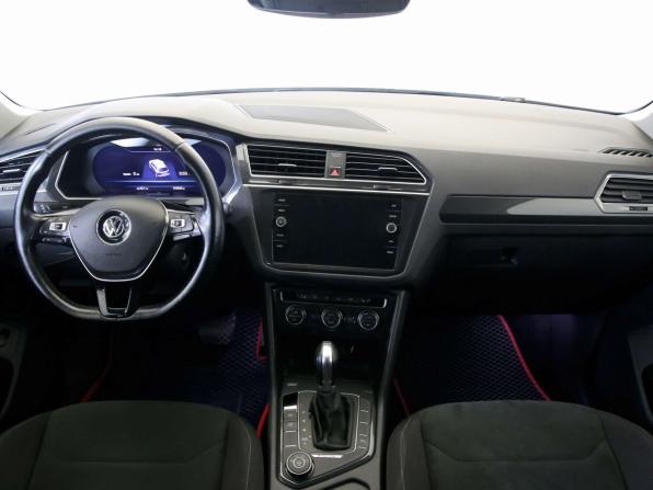 Volkswagen Tiguan II с пробегом 2018 года, цена 2 250 000 рублей, 153252 км, внедорожник, Автокод Объявления