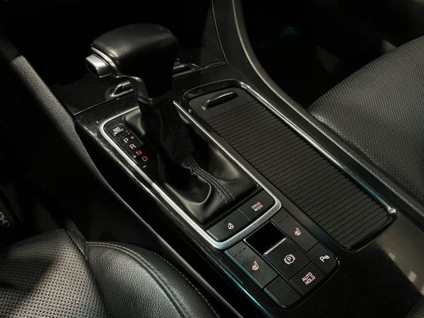 Kia Optima IV с пробегом 2017 года, цена 1 649 000 рублей, 122254 км, седан, Автокод Объявления